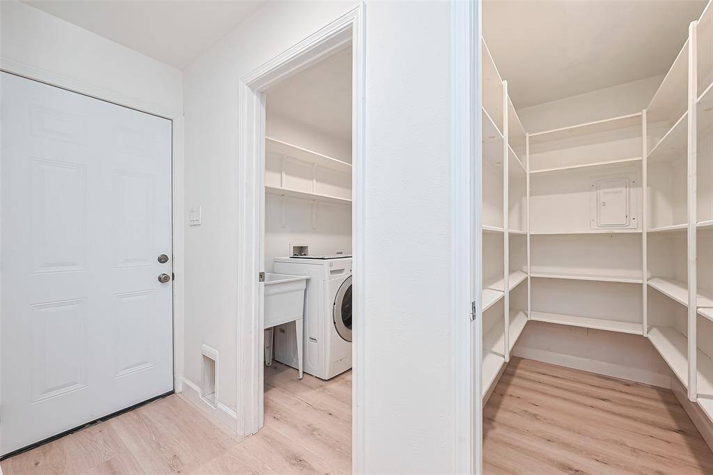 Untility Room with washer and dryer