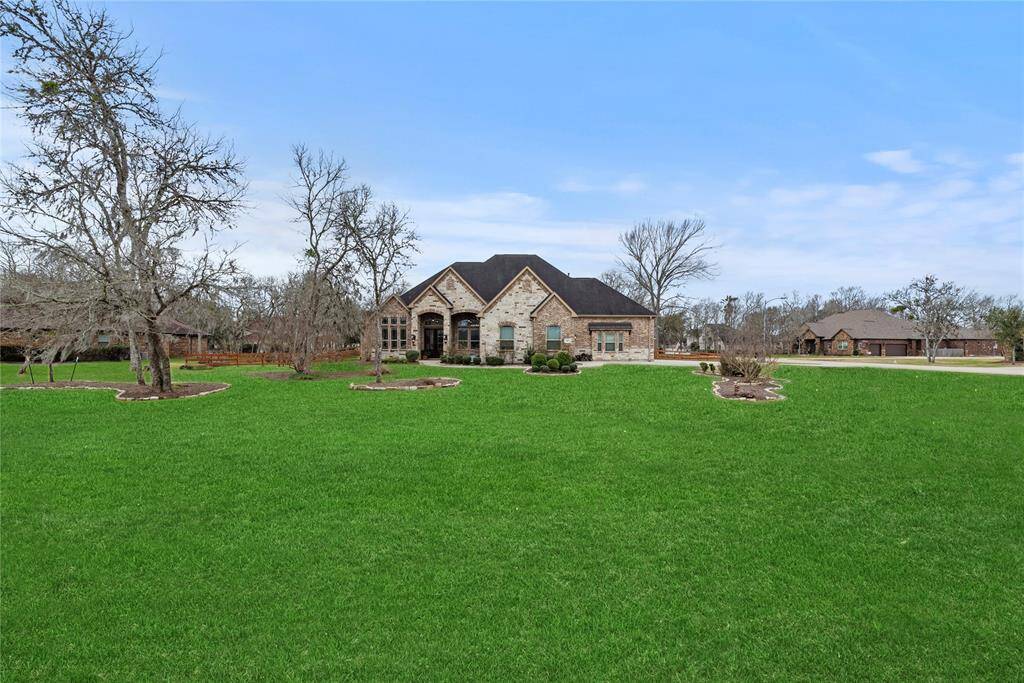 Thank you for viewing our listing. Call today and schedule your own private showing.