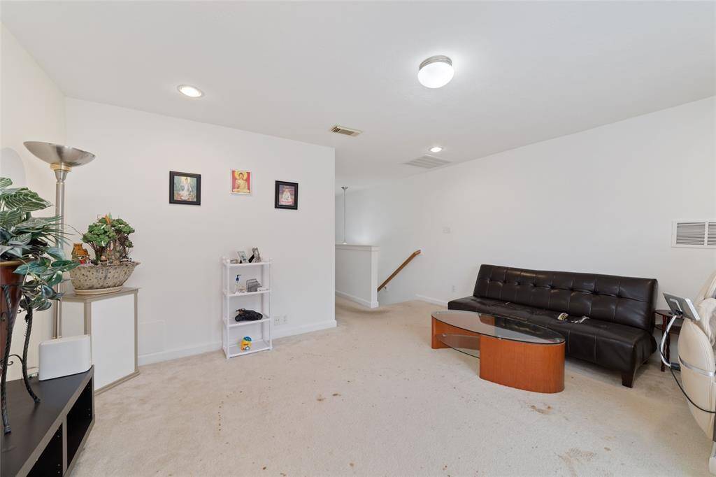 Gameroom upstairs