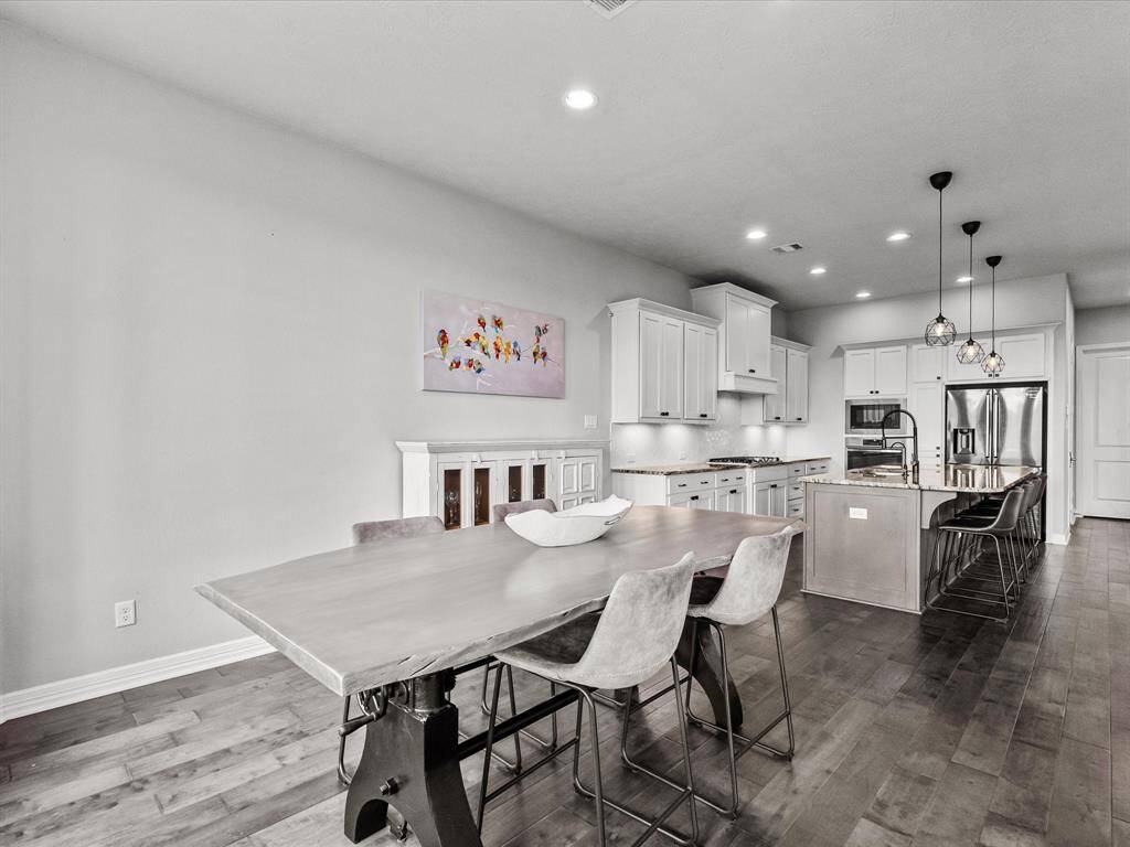 Breakfast area