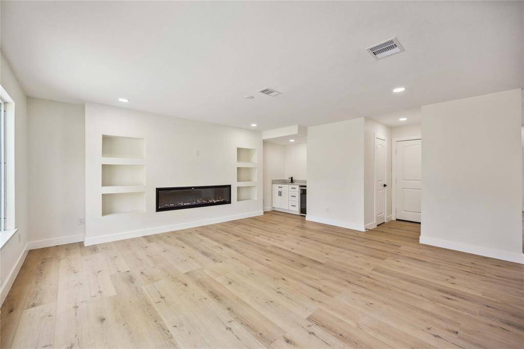 Fireplace TV Wall