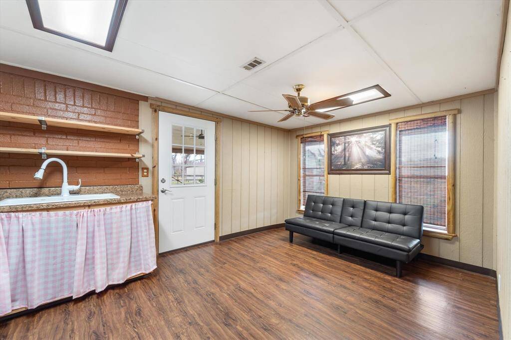 Bonus Room - Living room and sink