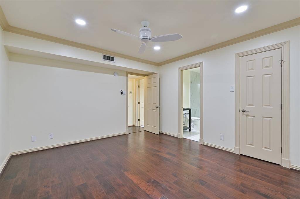 The westside bedroom offers ample space for furniture, storage and relaxation.