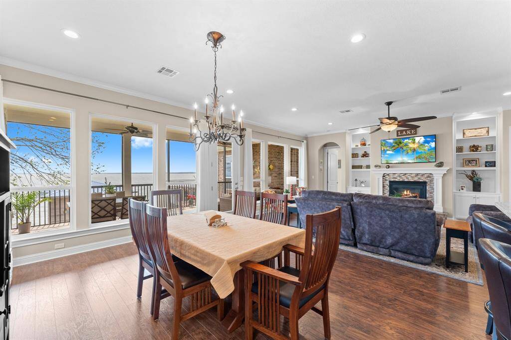 Large dining area