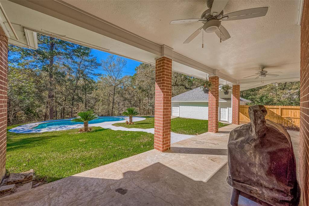 Covered porch with mosquito system
