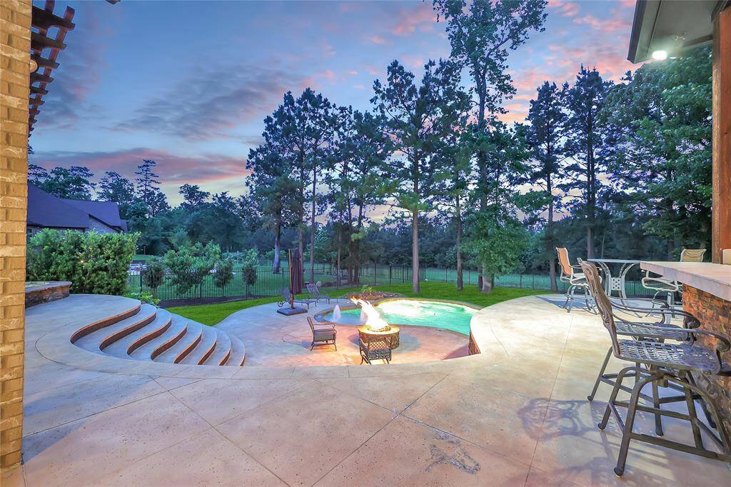 Imagine entertaining in this backyard!