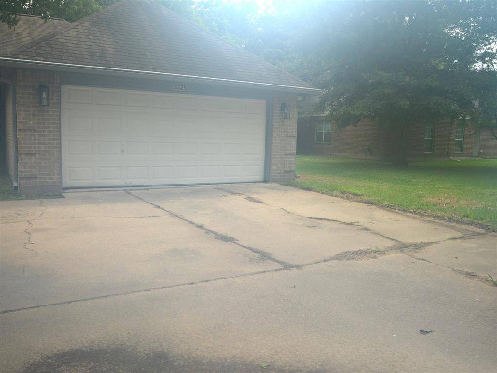 Hurricane rated garage door with automatic opener.