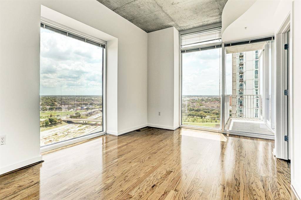 The 12x16 SF Master Bedroom has gorgeous views.