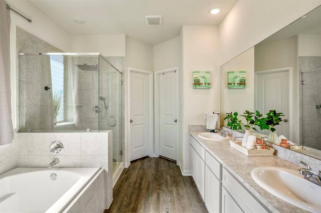 Unwind in this inviting, light-filled retreat.