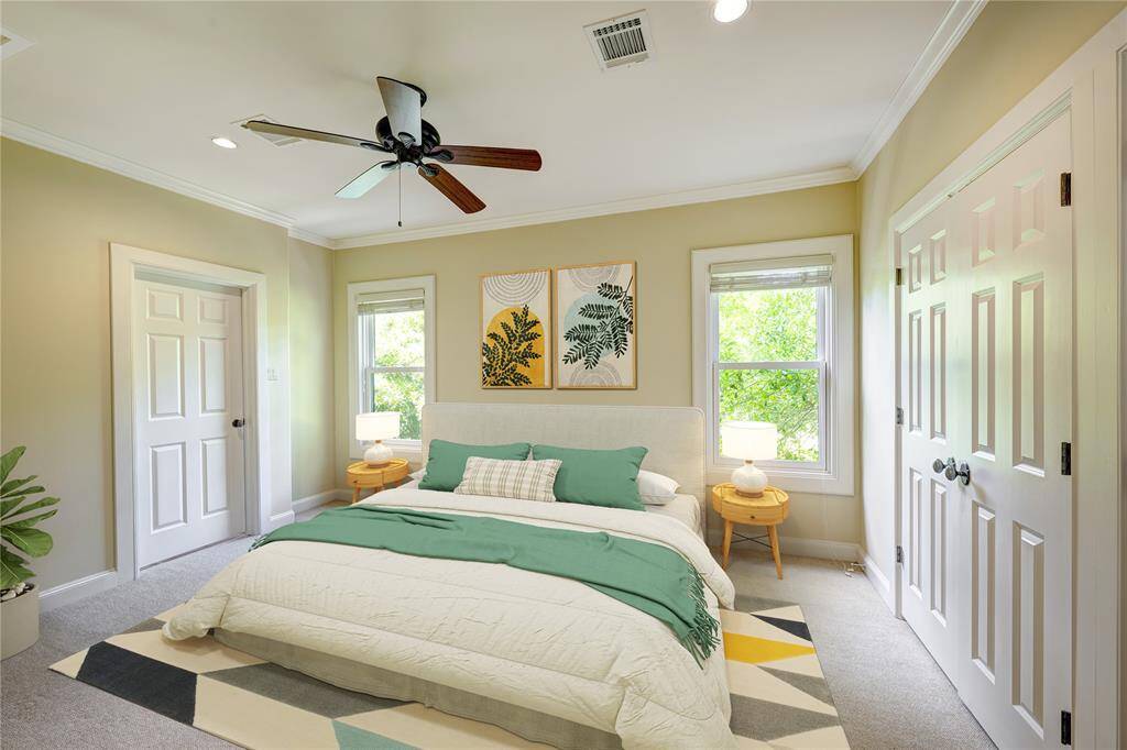 Spacious bedroom in garage apartment (virtually staged)