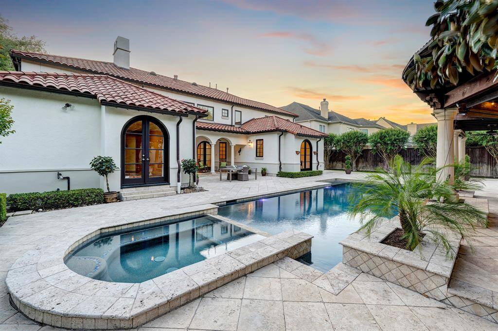 Backyard bliss