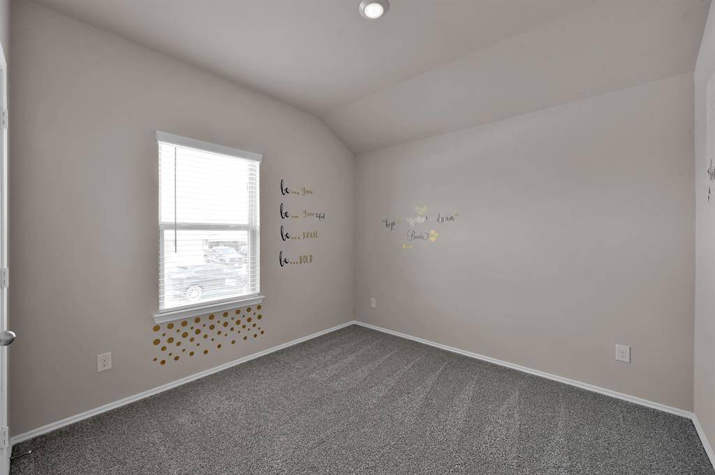 Bedroom 1:Front of house
