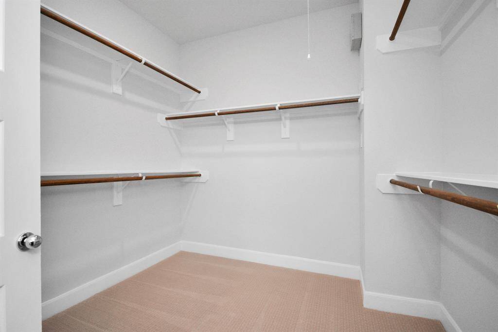 Walk in closet