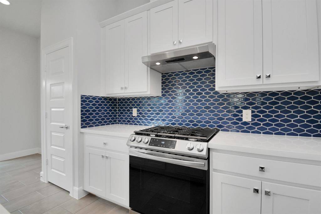 Gas cooktop