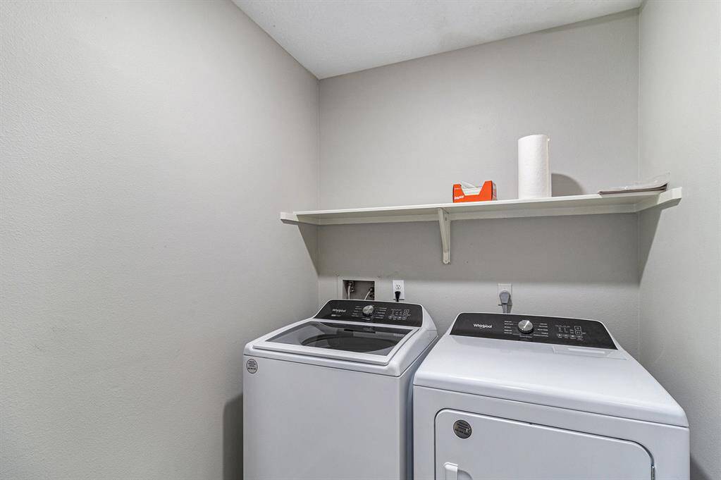 upstaris laundry room