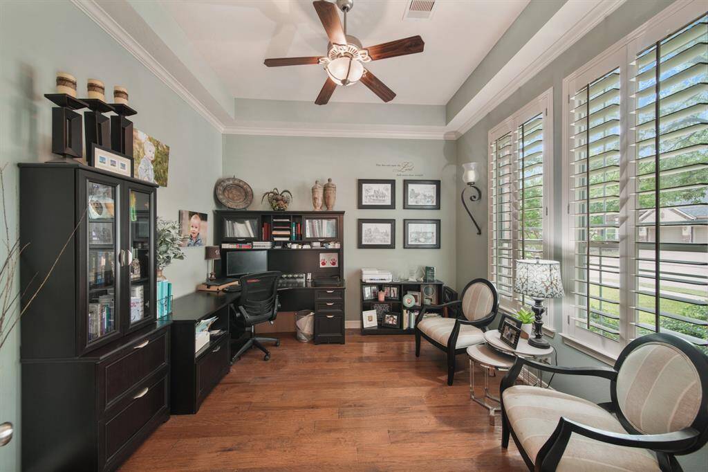 The bright, open kitchen is a chef's dream