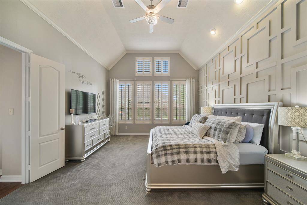 Every single detail was considered and carefully designed in this gorgeous remodel.