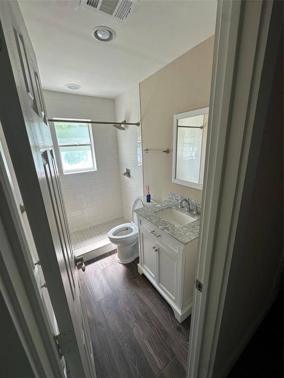 Second bathroom