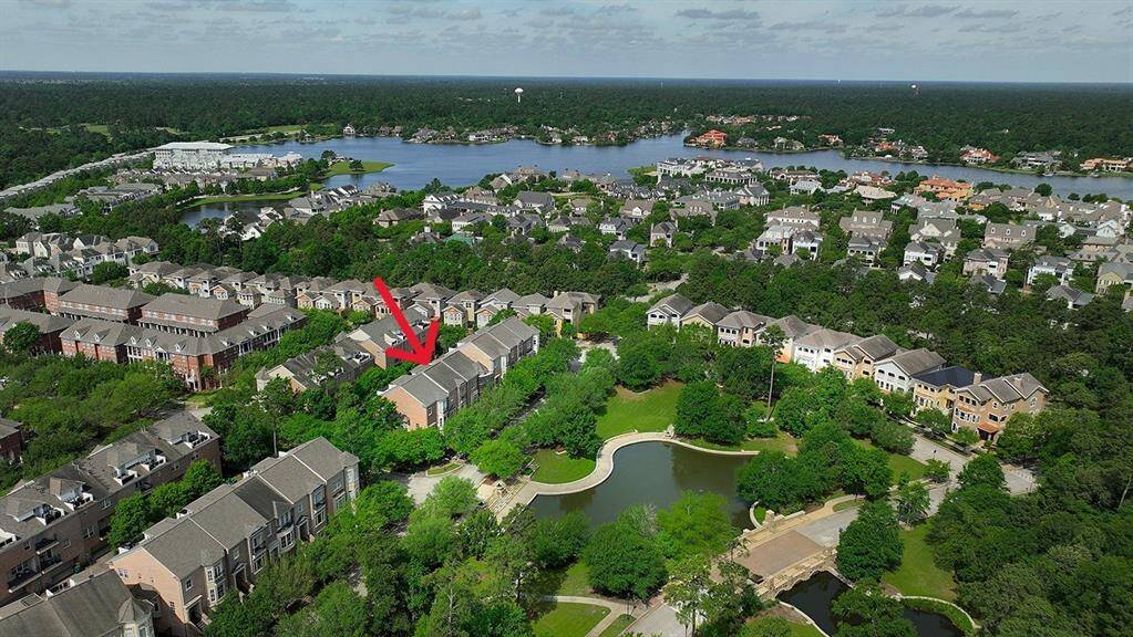 Nestled in the Garden District of East Shore surrounded by beauty from every vantage point. Views of Lake Woodlands and a vibrant community environment to explore.