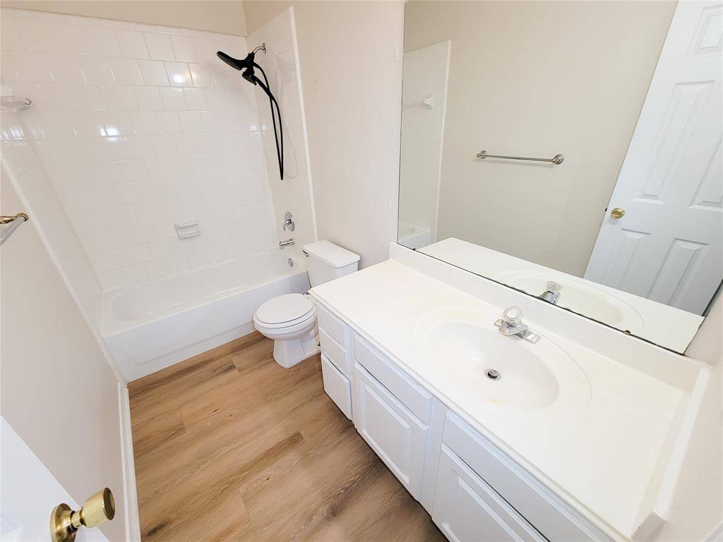 Downstairs Full Bathroom (#3)