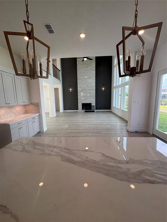 Kitchen/ family room