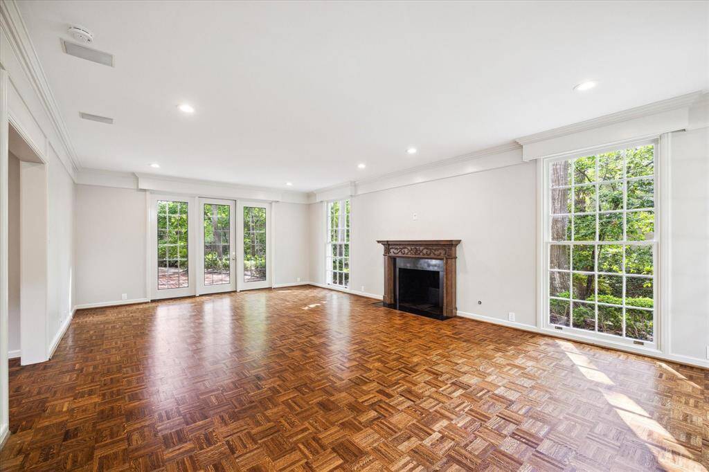 Another view of the living room.
