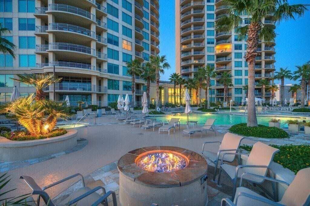 Luxury living just an hour from Houston! Enjoy a heated pool, firepit, and two hot tubs—your private resort awaits.