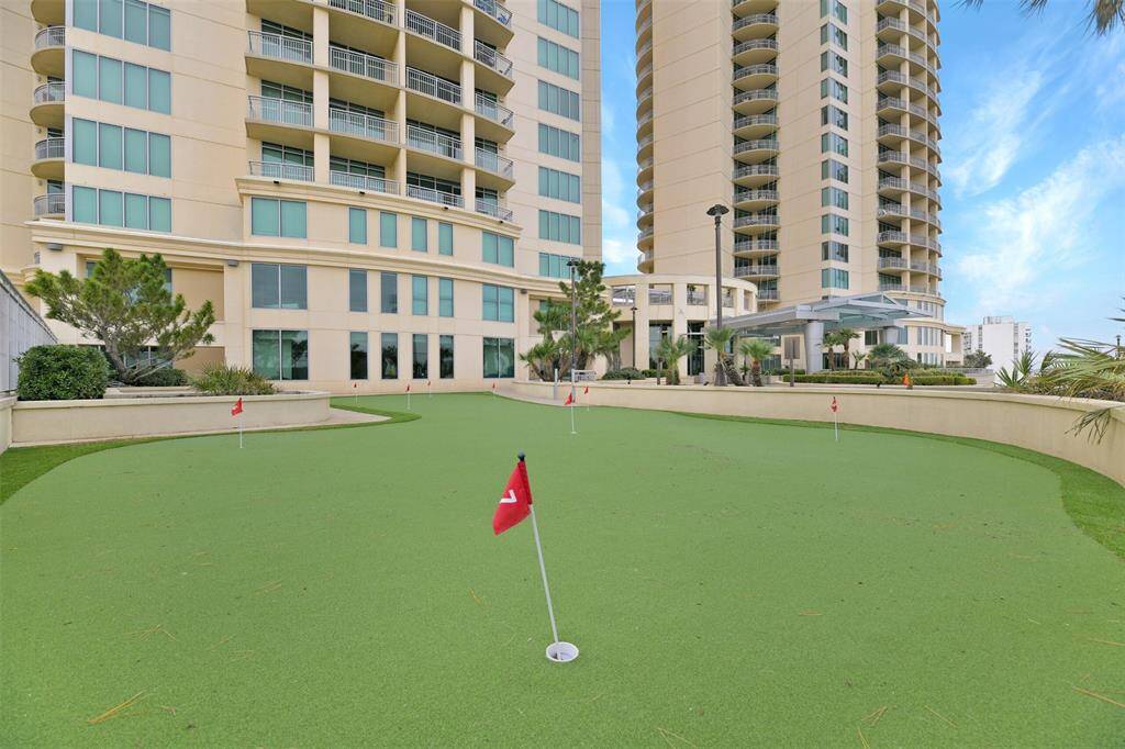 Experience on-site mini-golf at your doorstep, with complimentary equipment available.