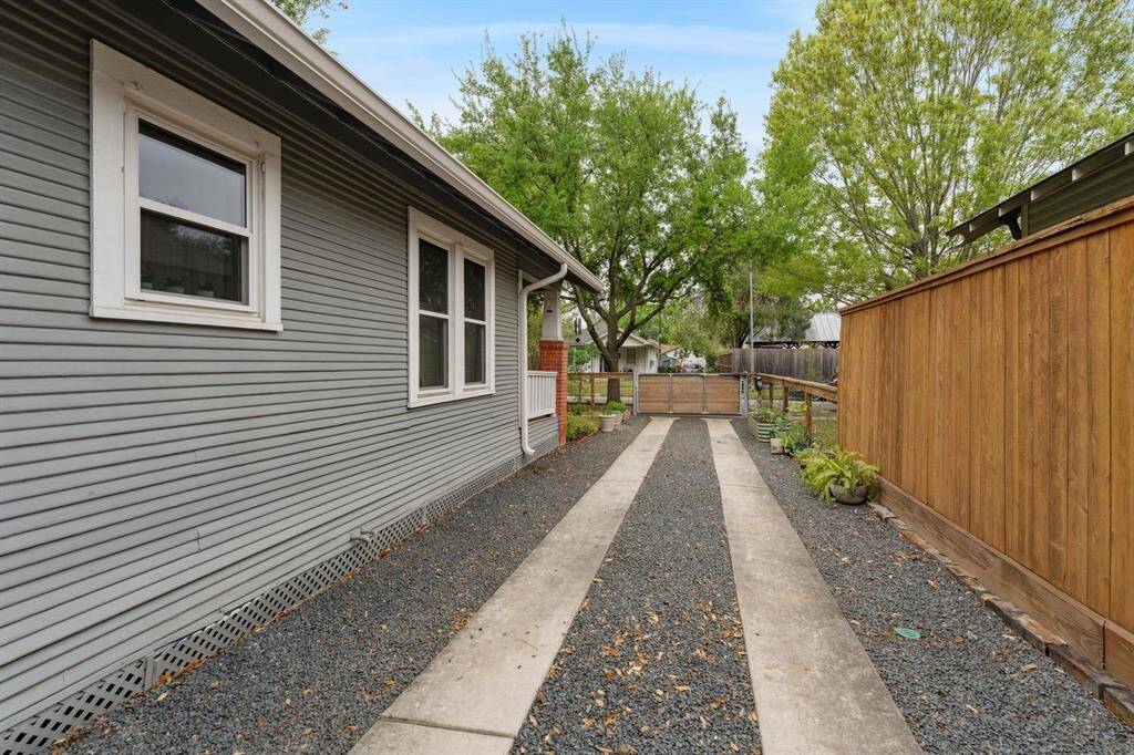 Fully gated private driveway.