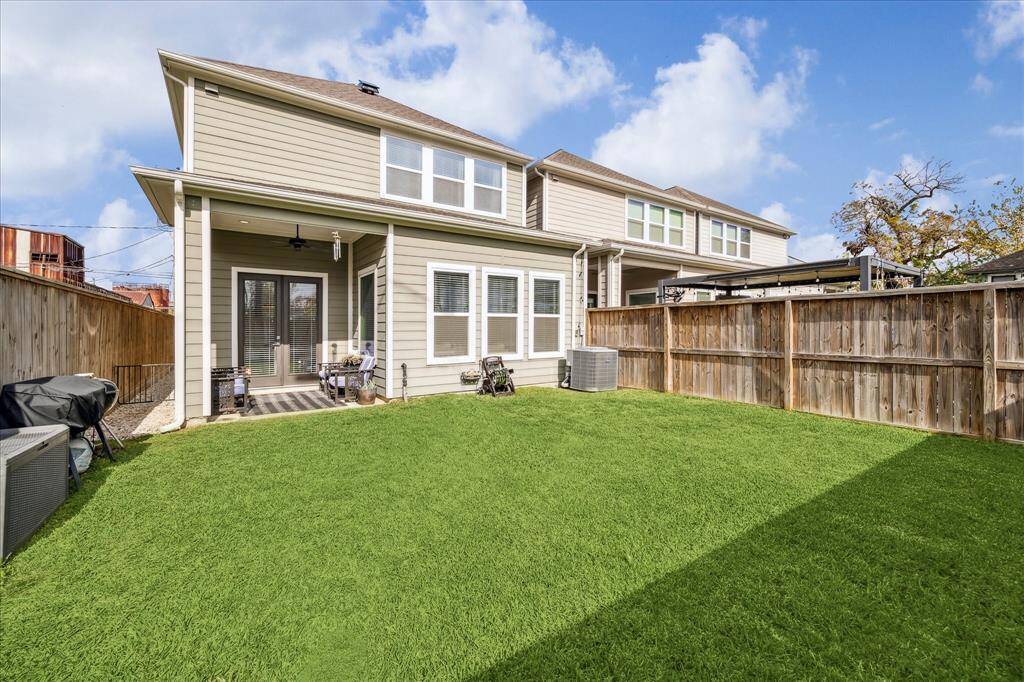 Large backyard perfect for kids and pets to play.