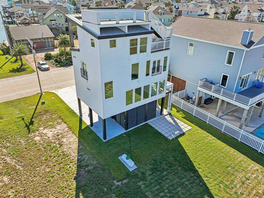 Beautiful exterior with tons of windows to never miss a view