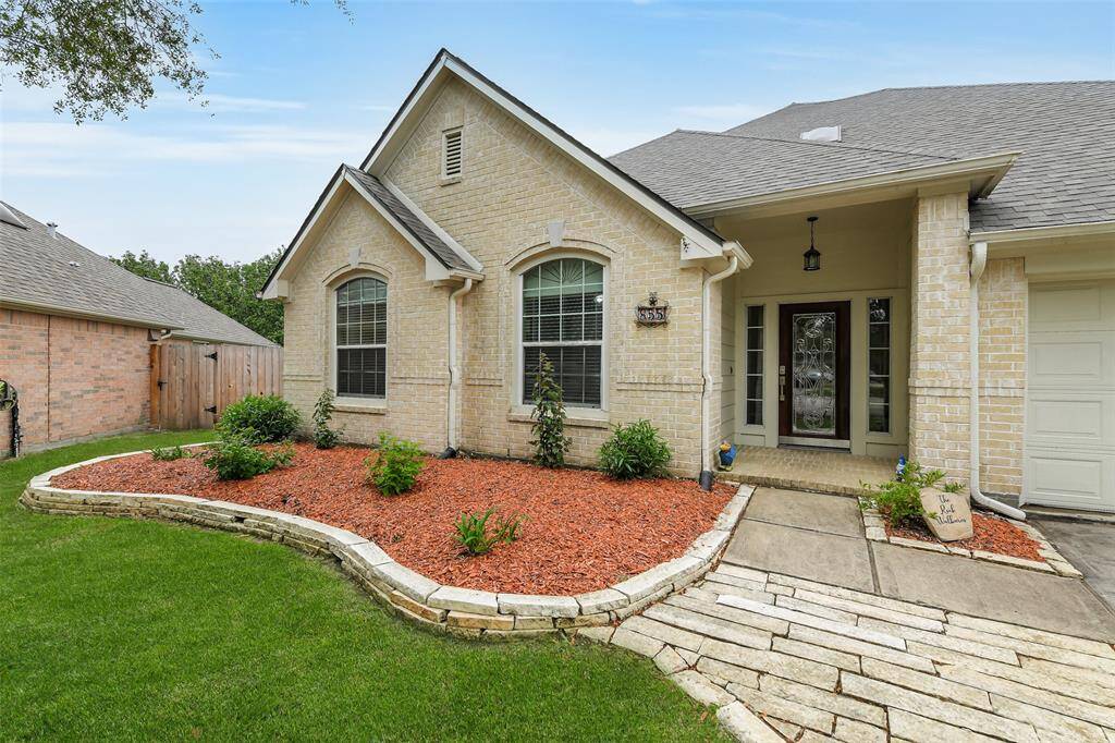 This 4 bedroom, 3 full bathroom beauty offers 2,548 square feet of warm, welcoming space.