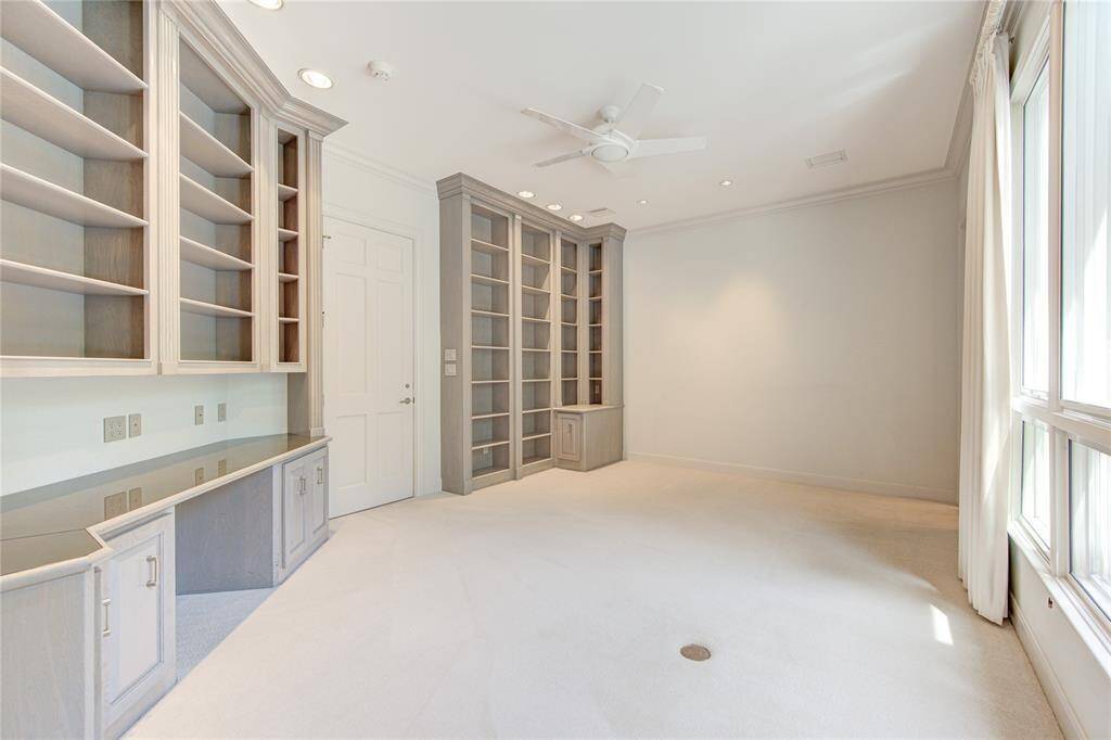 2nd downstairs bedroom