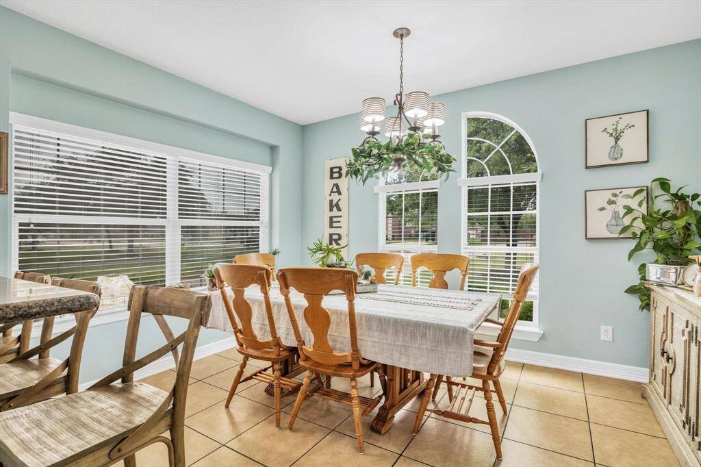 Breakfast nook.