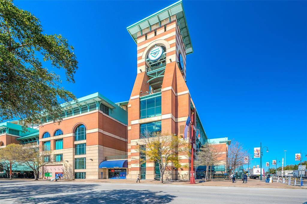 Daikin Ice Box Baseball Stadium just blocks away