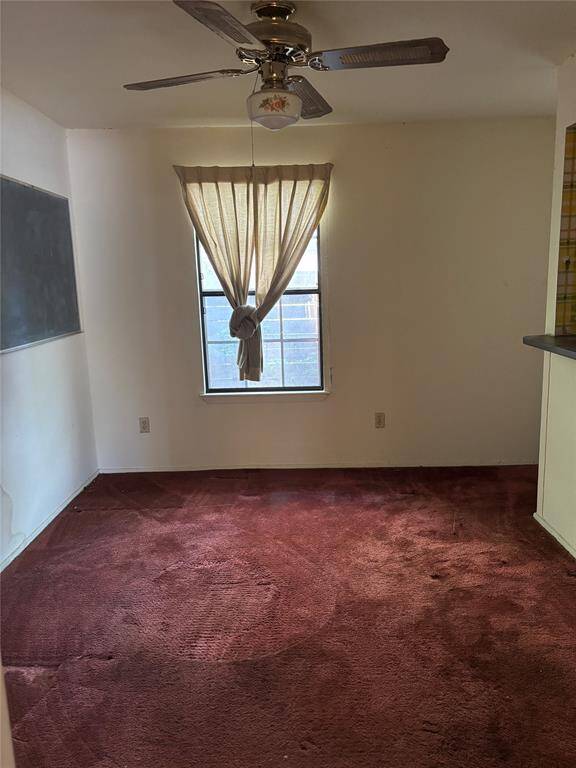 Breakfast room
