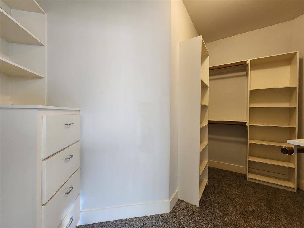 Master bedroom walk-in closet