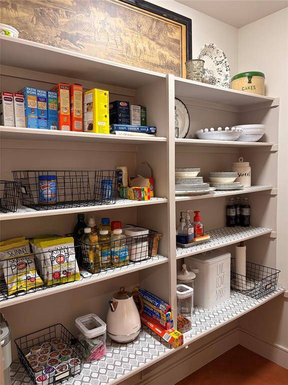 This large open pantry can hold all your storage needs.