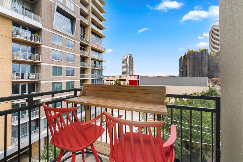 Covered balcony has north views and nothing but sky! Plenty of natural light enters this unit.