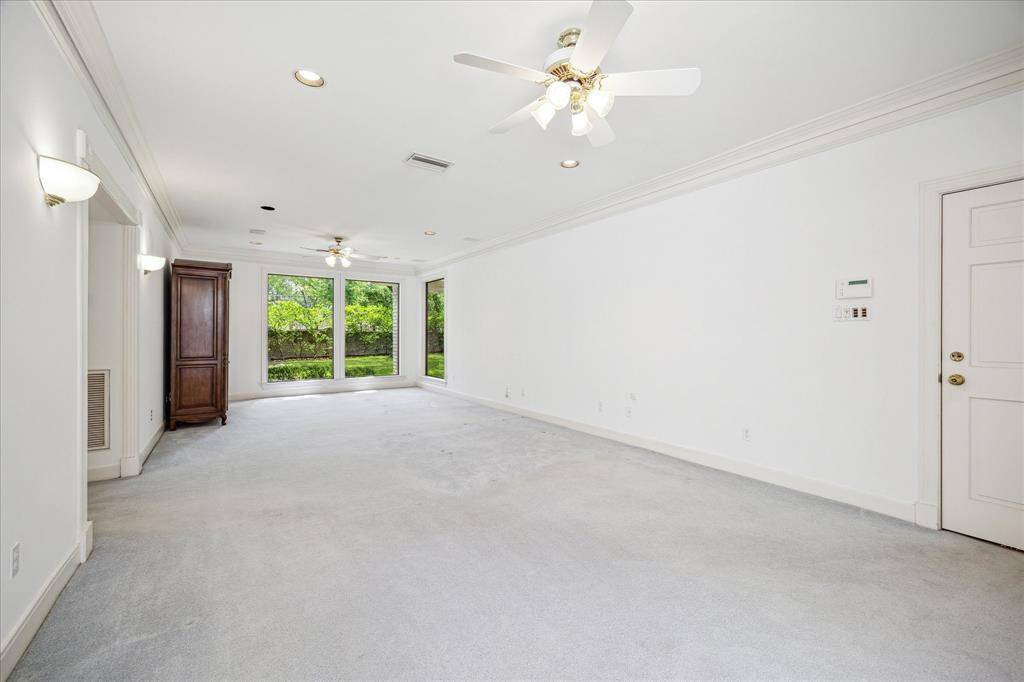Primary bedroom (very large)