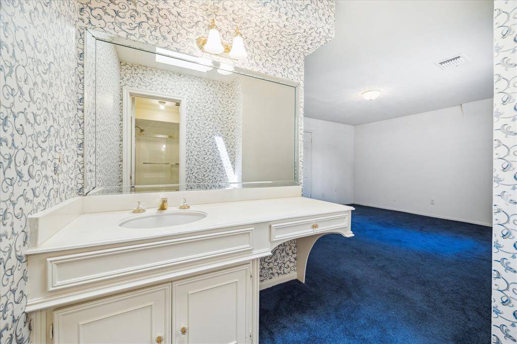 secondary bath