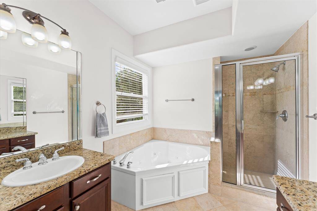 Soaking tub and seperate shower