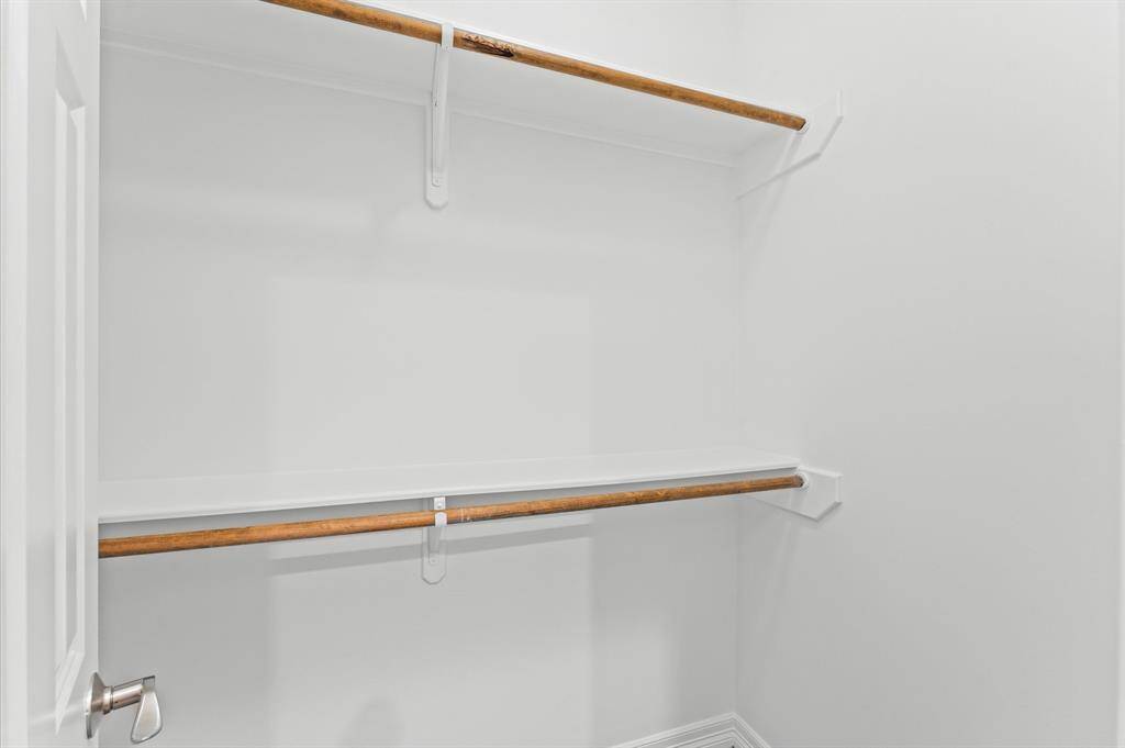 Walk in closet