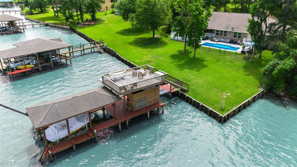 Escape to your own paradise here on Lake Livingston, where everything you need for the perfect Texas summer awaits!