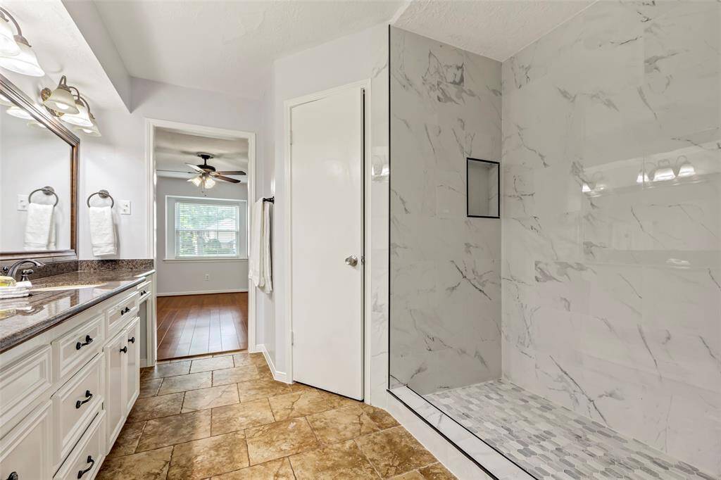 Oversized walk-in primary shower