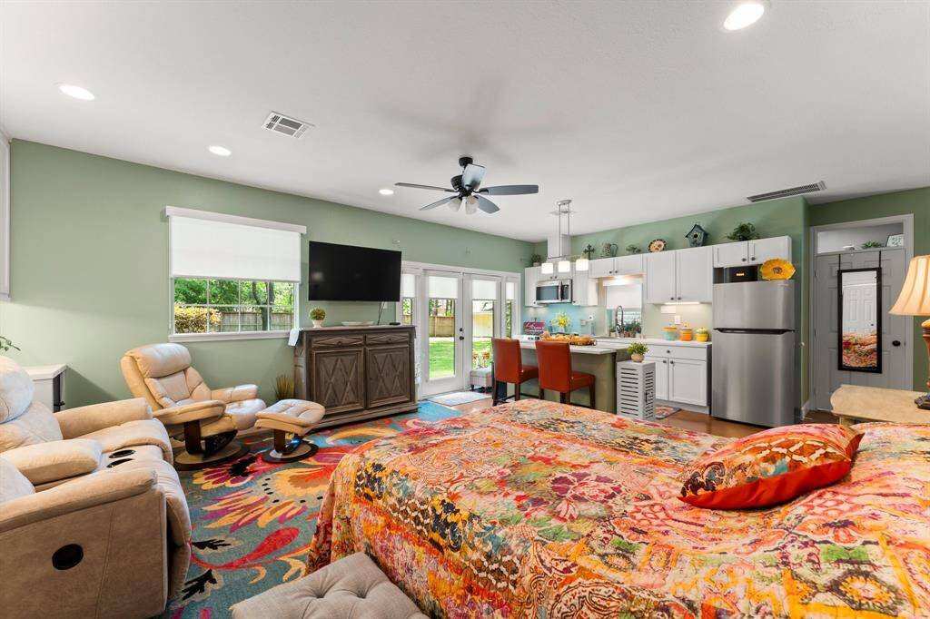 Guest house