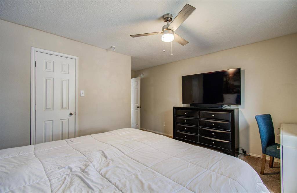 Secondary bedroom #1