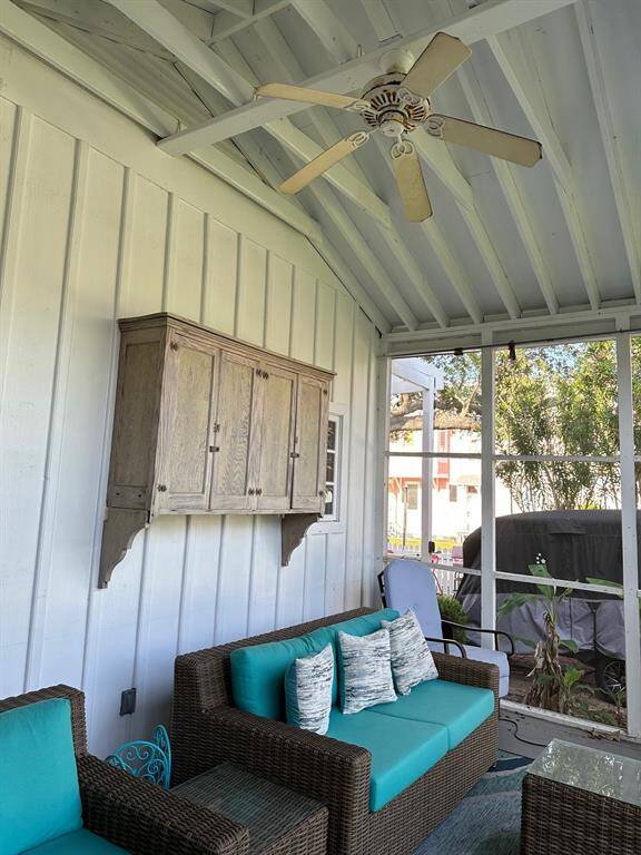 Screened Porch