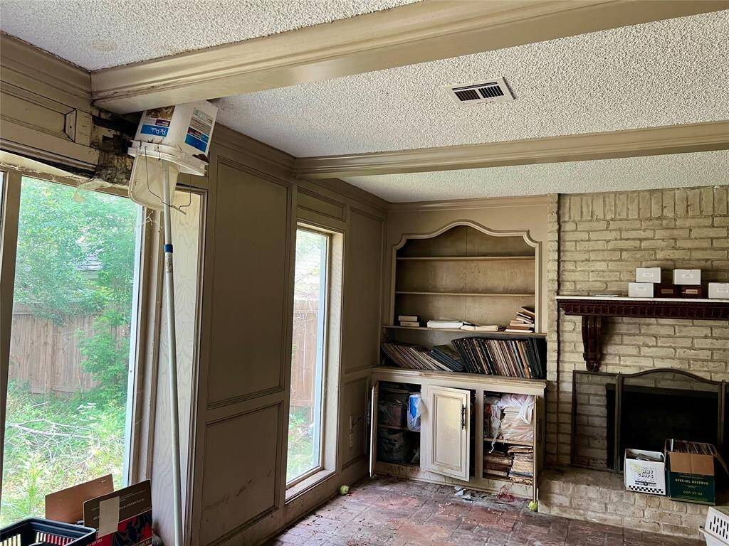Closeup view of the laundry room.