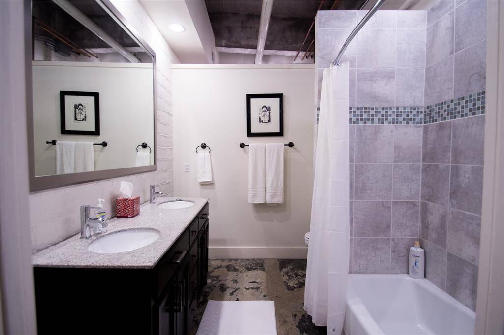2ND BEDROOM EN-SUITE BATHROOM WITH DOUBLE VANITY SINK